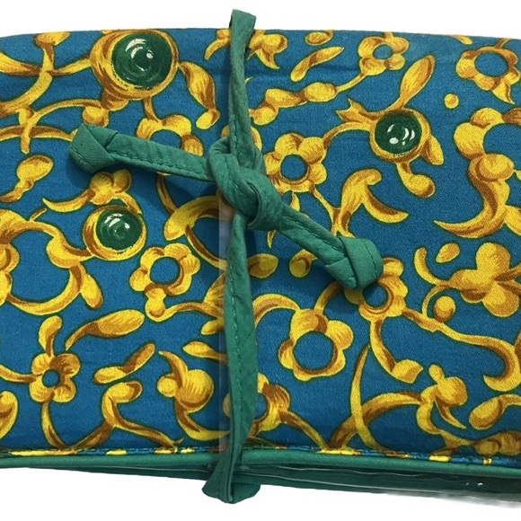 Oscar de LaRenta ~ travel Satchel ~3 zip pockets Colorful Floral Fabric - Picture 4 of 8